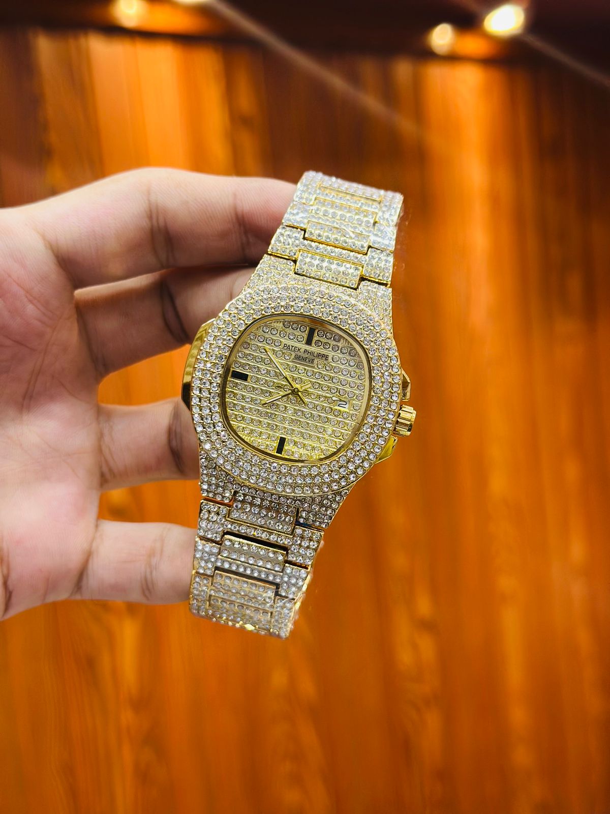 Patek Philippe Geneve Nautilus Ice Model – Luxury Watch with Full Stones